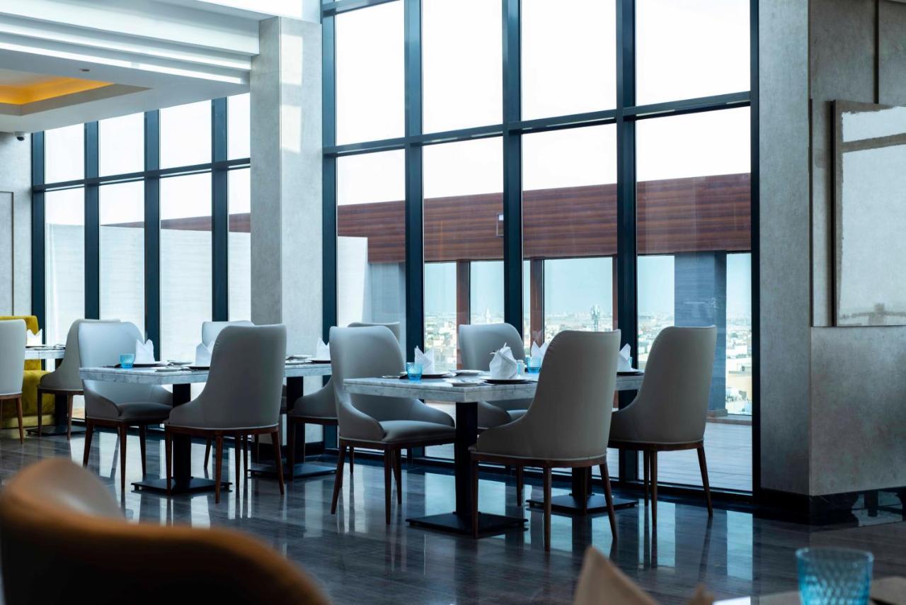 ריאד Waw Hotel Suites King Abdullah Road מראה חיצוני תמונה