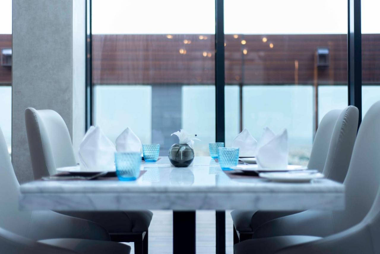 ריאד Waw Hotel Suites King Abdullah Road מראה חיצוני תמונה